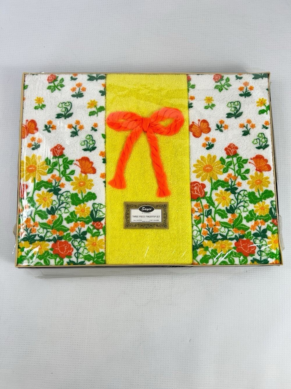 Vintage MCM Floral Groovy Yellow Orange Green Hand Towel Set Sayco USA READ